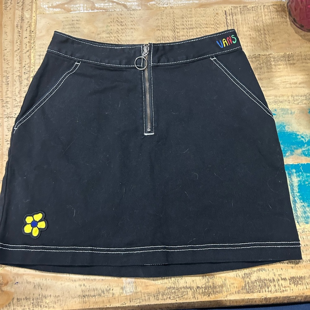 Vans black skirt